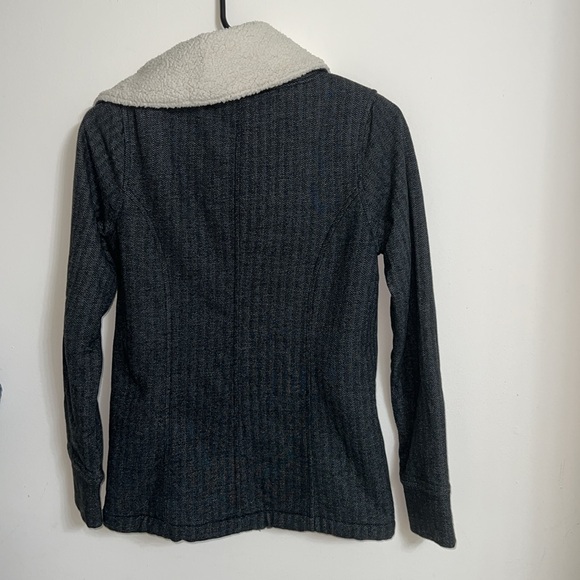 VANS Asymmetrical Jacket - Picture 7 of 8